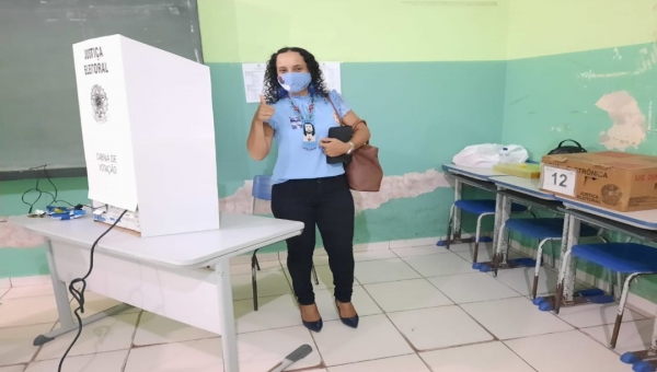 Coligação DEM/PSDB pede cassação do diploma de prefeita eleita em Tarauacá; Néia se defende: “o que temos é a falsa politicagem barata”